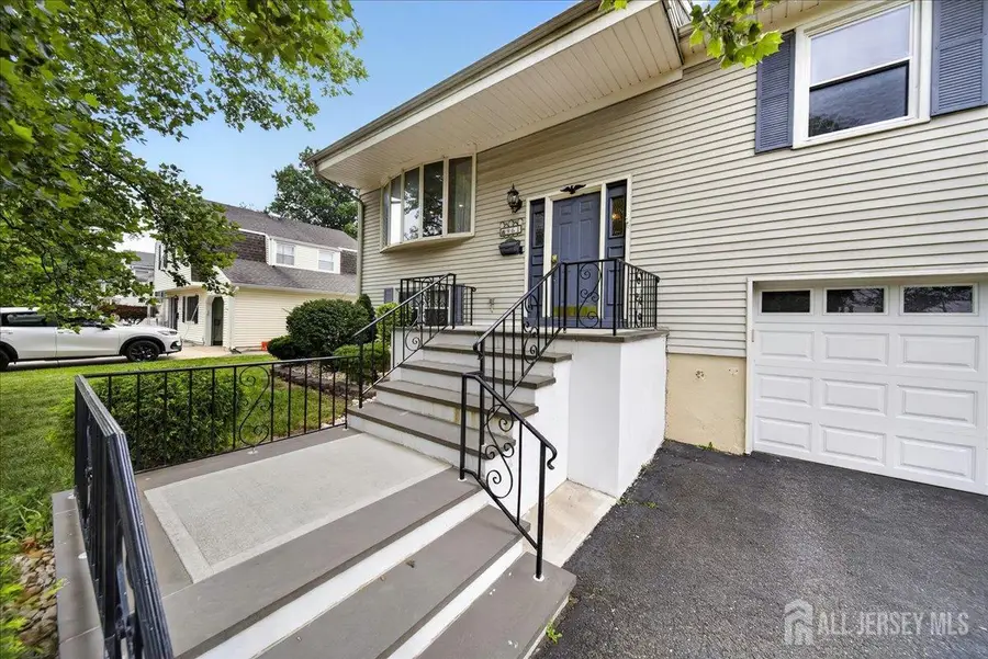 -961 Linwood Place, North Brunswick, NJ 08902 - #3