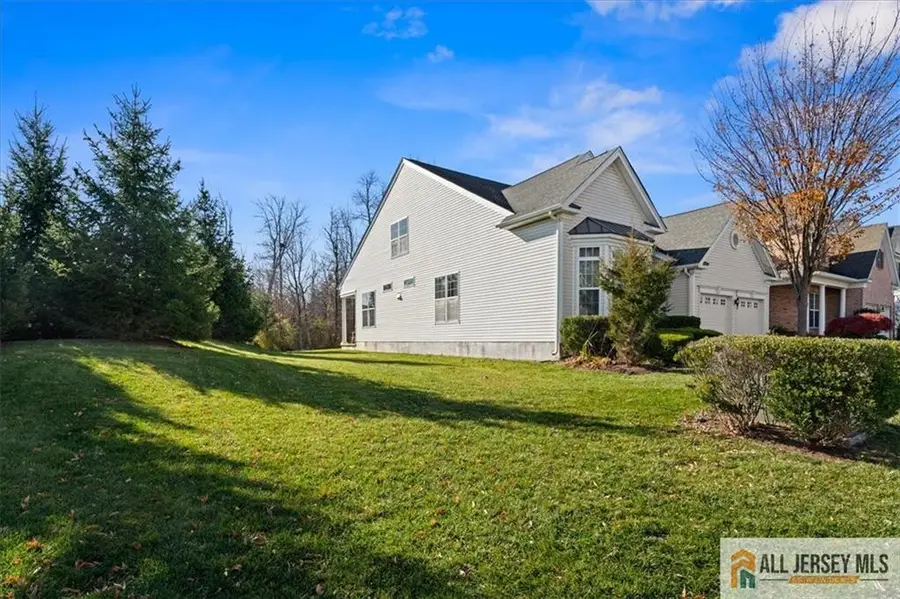 -9 Bellingham Drive, Heathcote, NJ 08824 - Image #3