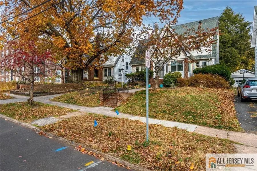 -607 S 1st Avenue, Highland Park, NJ 08904 - Image #2