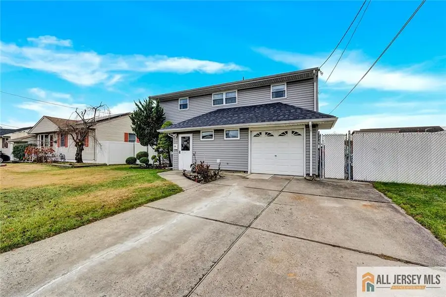 -85 Whitman Street, Carteret, NJ 07008 - Image #3