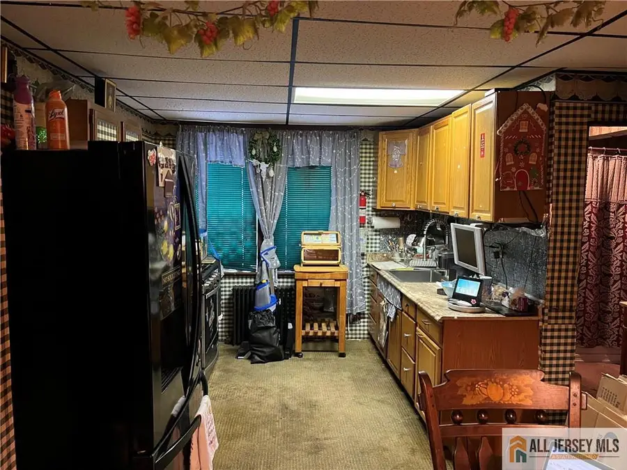 -410 Wagner Avenue, Perth Amboy, NJ 08861 - Image #3