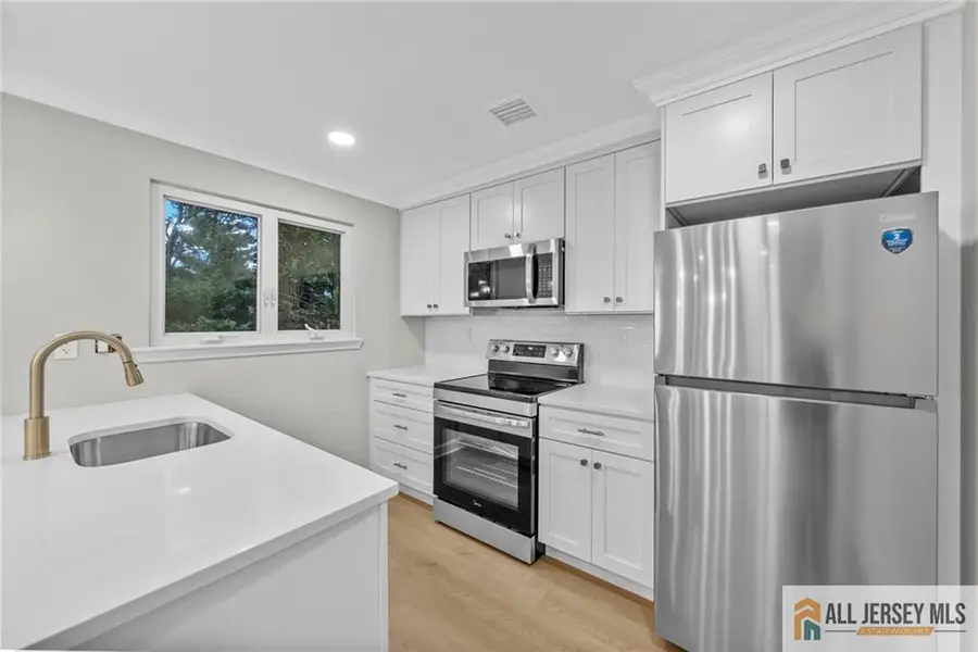 -113 Indigo Plaza #113A, Monroe, NJ 08831 - Image #3