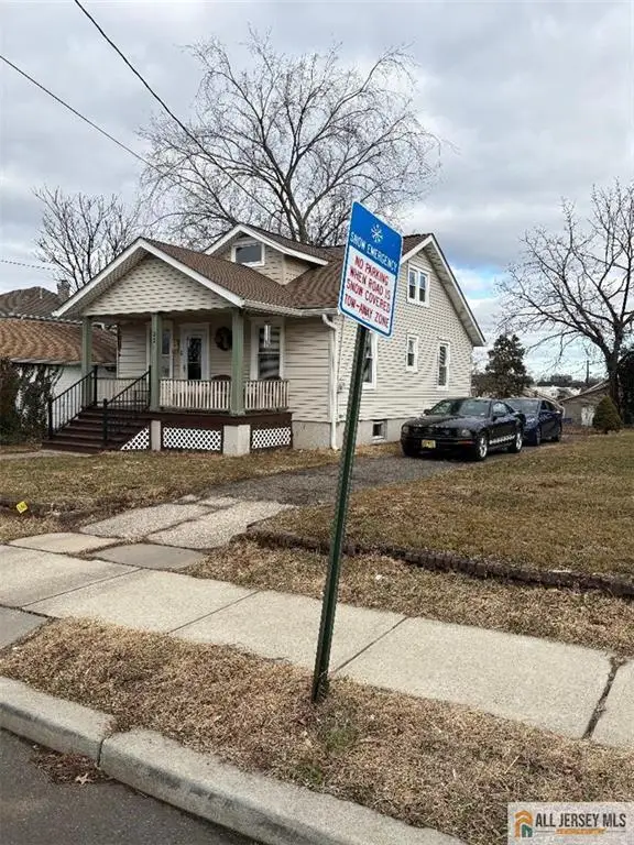 -221 Stevens Street, North Brunswick, NJ 08902