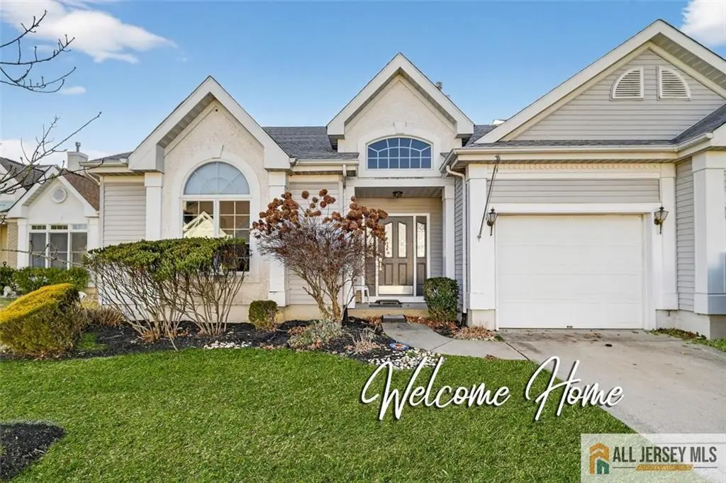 -12 Wellington Place, Monroe, NJ 08831 - Image #1