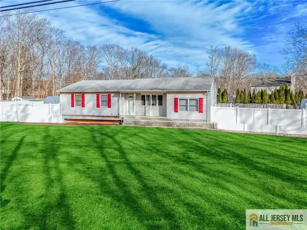 -563 Indiero Road, Jackson, NJ 08527