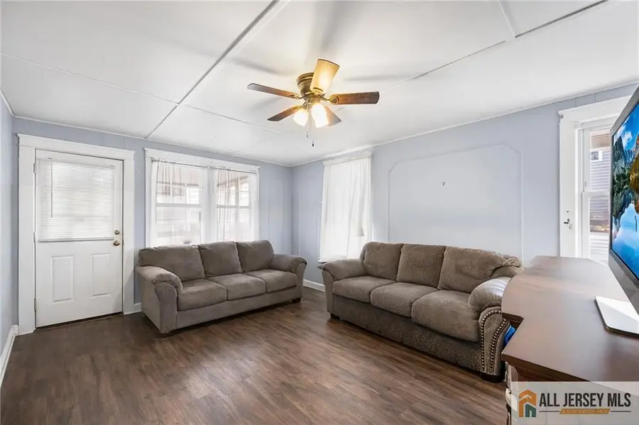 -638 Beachwood Boulevard, Beachwood, NJ 08722 - #3