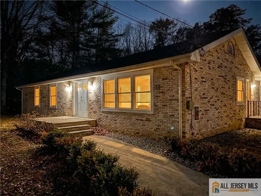 -176 Old Forge Road, Monroe, NJ 08831 - Image #2