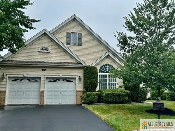 -18 Bayard Road, Franklin, NJ 08873