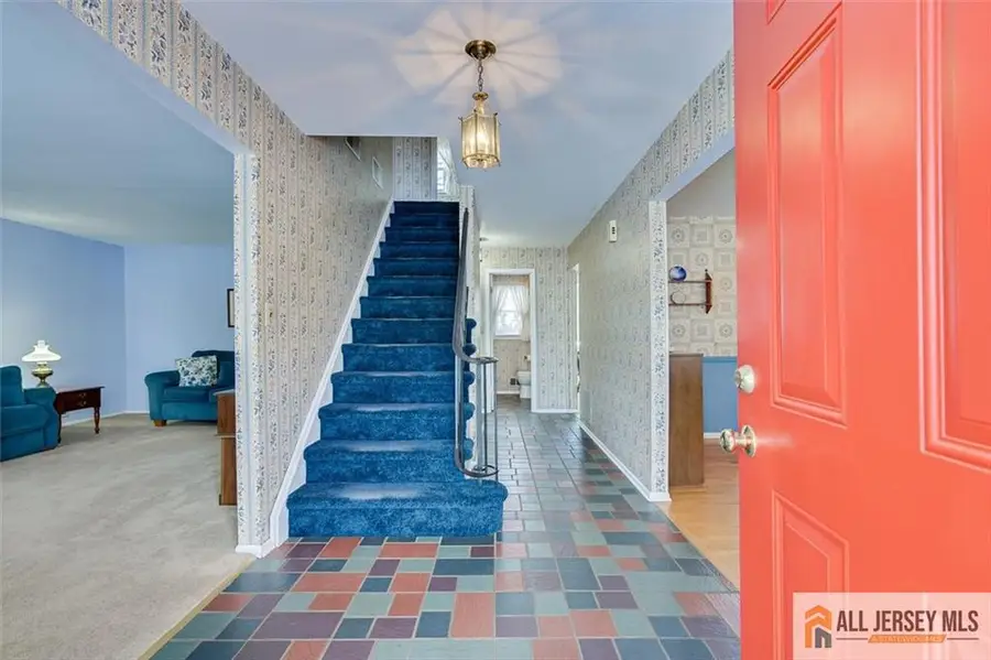 -17 Eastern Drive, Kendall Park, NJ 08824 - #3