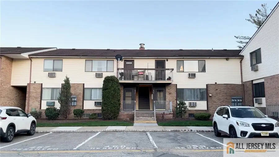 -834 Cricket Lane, Woodbridge, NJ 07095 - #2