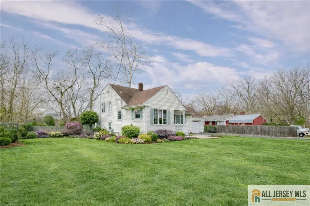 -499 Old Stage Road, Spotswood, NJ 08884 - #1