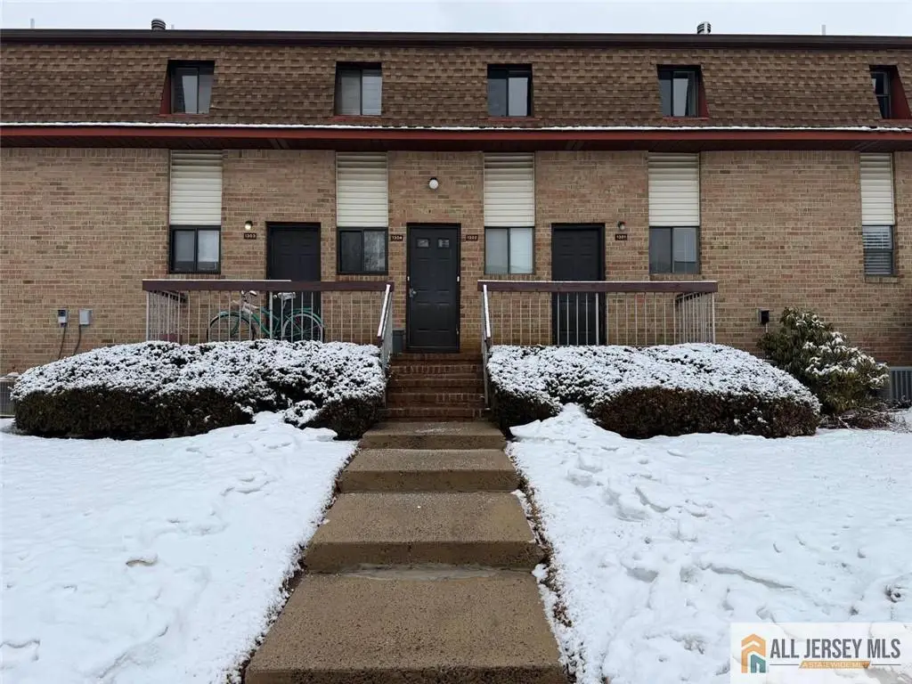 -1302 N Oaks Boulevard, North Brunswick, NJ 08902 - #1