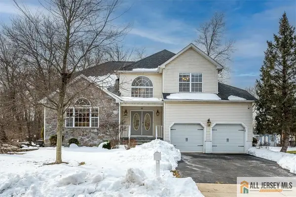 -5 Labrador Drive, South Brunswick, NJ 08824