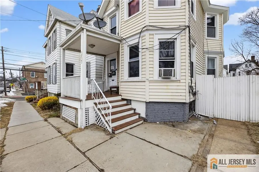 -267 Townsend Street, New Brunswick, NJ 08901 - #2