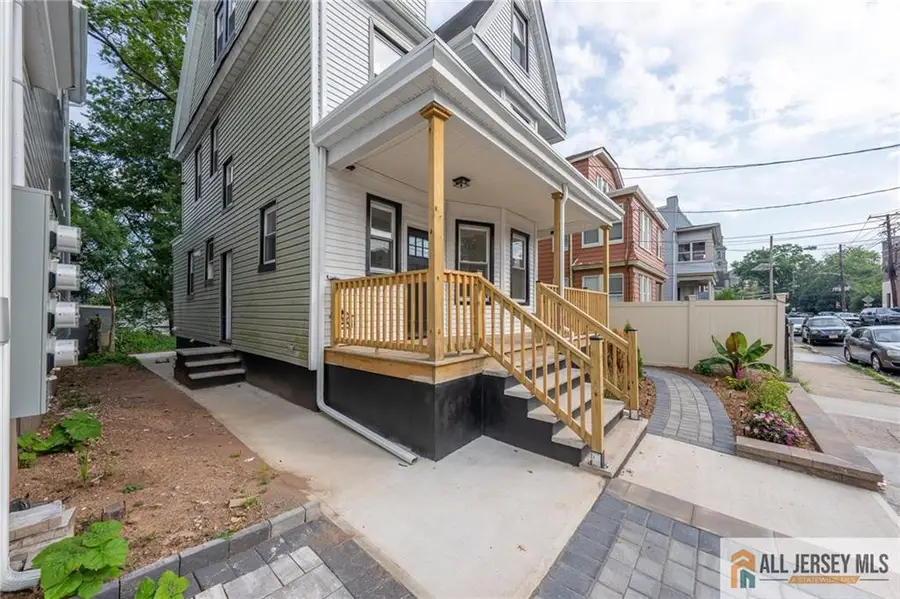 -32 Palm Street, Newark, NJ 07106 - #2