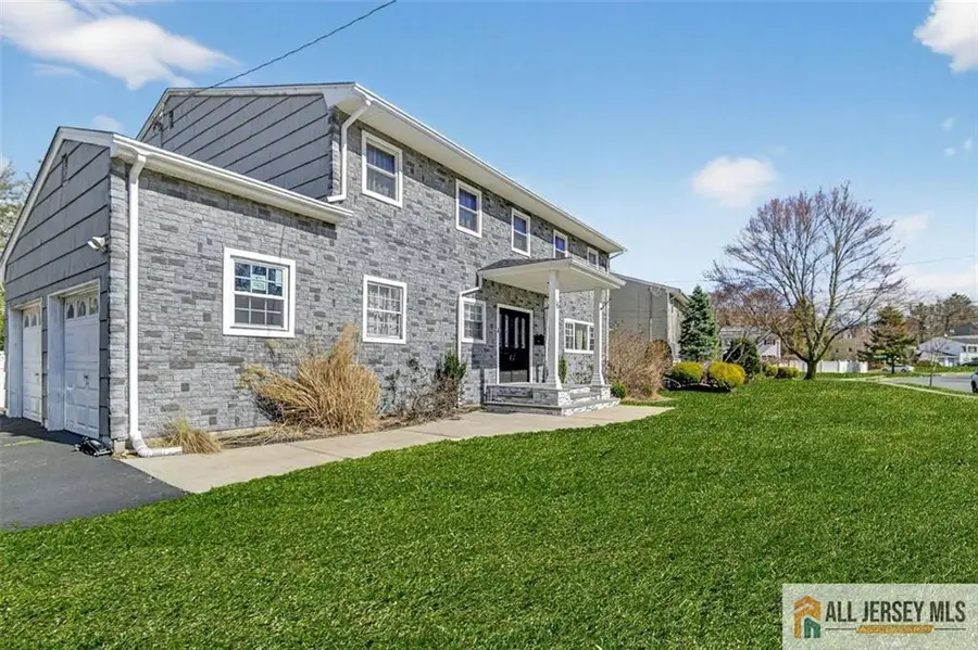 -16 Colonial Drive, East Brunswick, NJ 08816 - #2