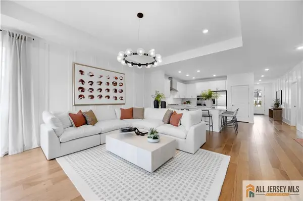 -3 Wembley Court, Monroe, NJ 08831