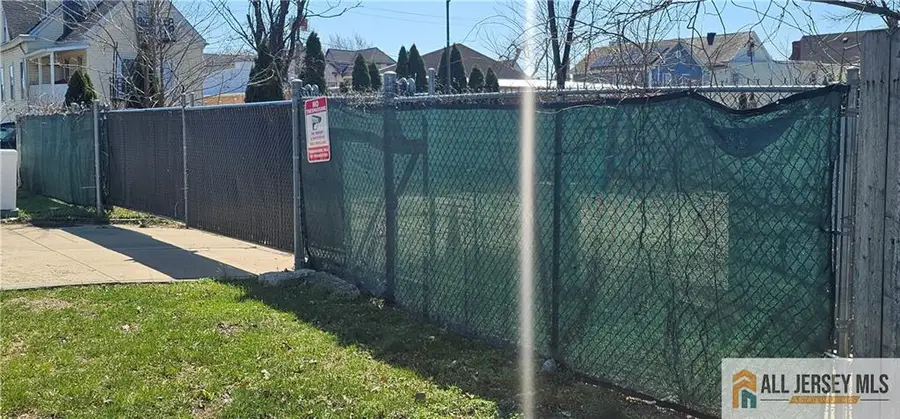 -227 Washington Street, Perth Amboy, NJ 08861 - #2