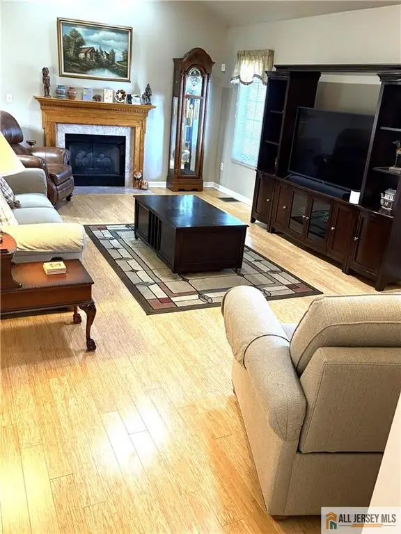 -12 Anderson Avenue, Monroe, NJ 08831 - #3