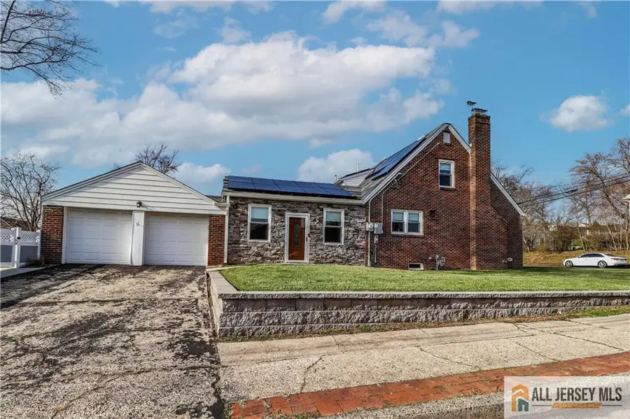 -75 Grant Avenue, Fords, NJ 08863 - #2