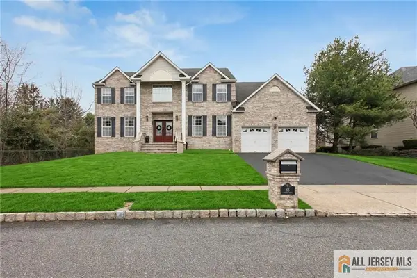 -48 Condor Drive, Marlboro, NJ 07751