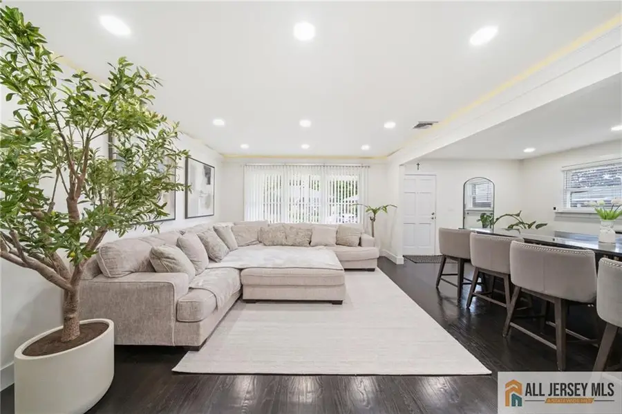-22 Macedulski Terrace, South Amboy, NJ 08879 - #3