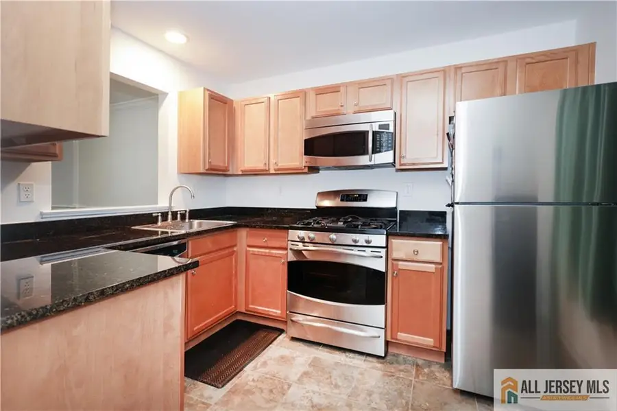-125 Adamecs Way #26, South Amboy, NJ 08879 - #3