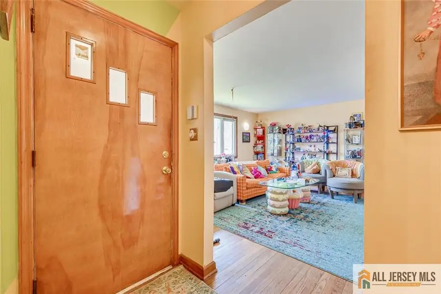 -468 Gorham Avenue, Woodbridge, NJ 07095 - #2
