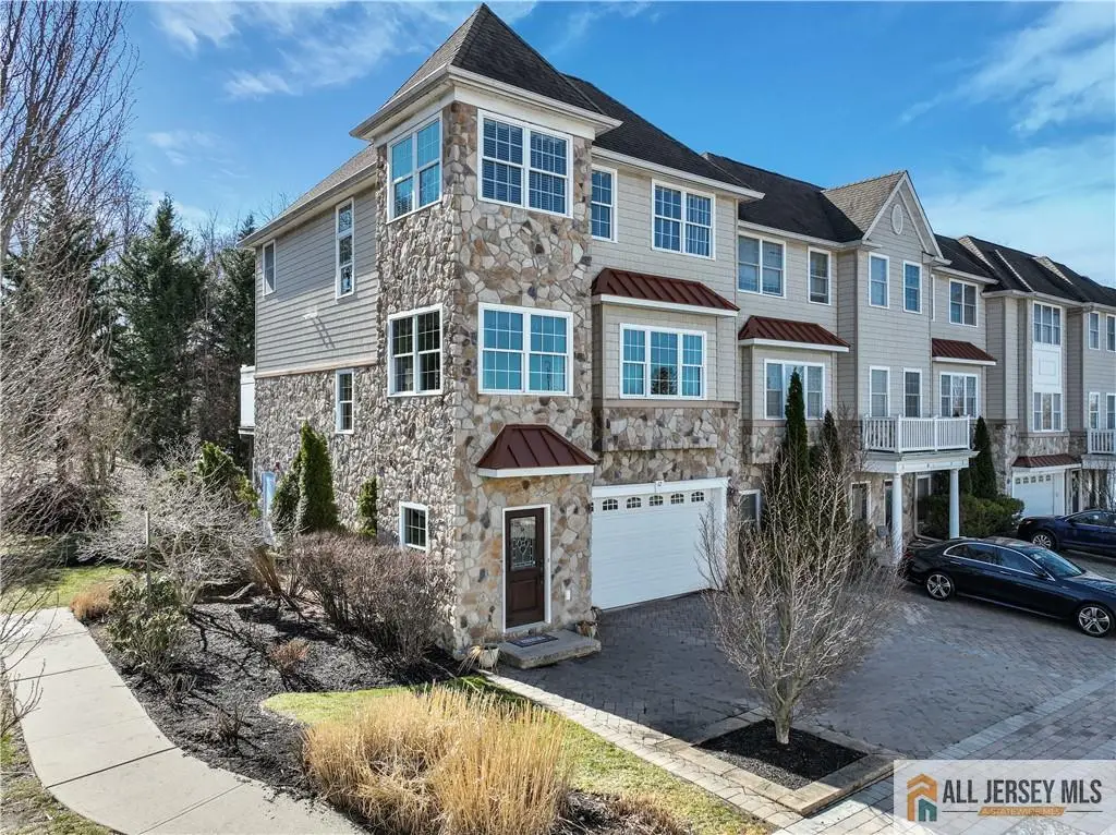 -12 White Oak Lane #112, Matawan, NJ 07747 - #1