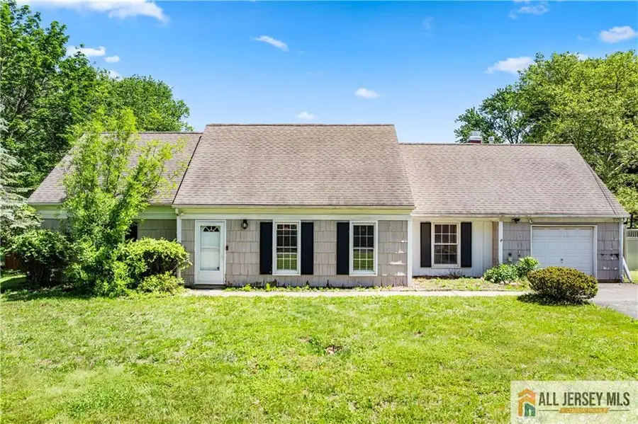 -726 New Brunswick Road, Franklin Center, NJ 08873 - #2