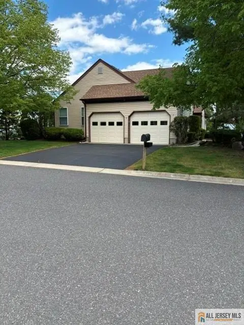 -2 Ethan Allen Drive, Monroe, NJ 08831 - #3