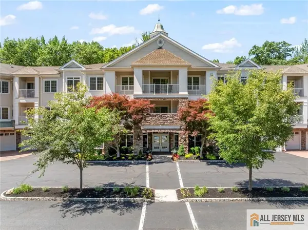 -8217 Falston Circle, Old Bridge, NJ 08857