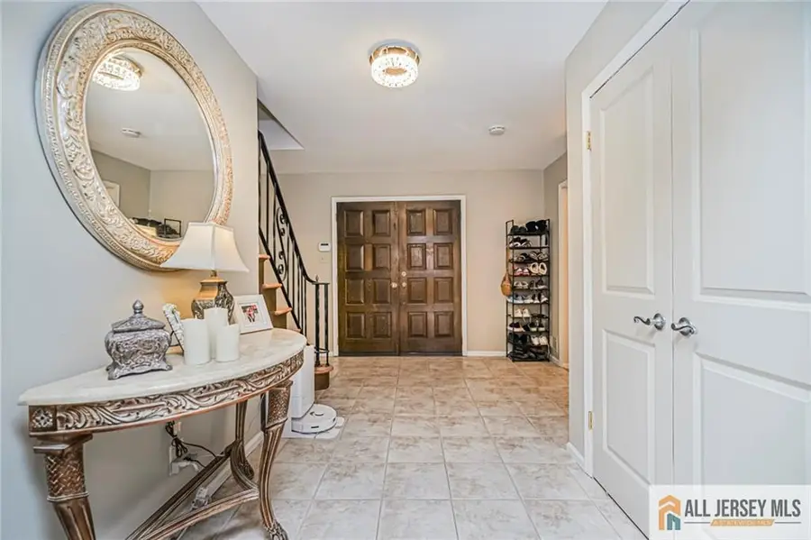 -27 Woodmere Road, North Brunswick, NJ 08902 - #3