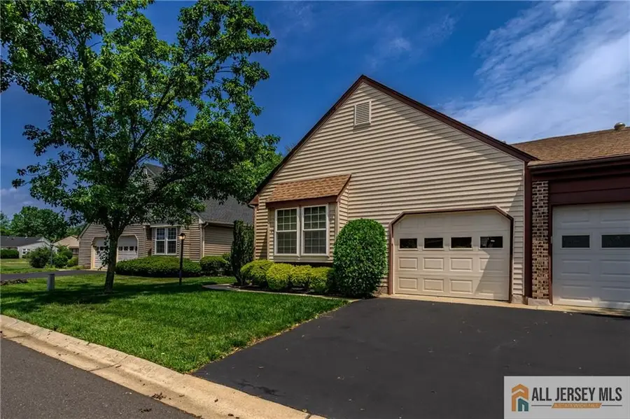 -4 Martin Van Buren Drive #B, Monroe, NJ 08831 - #2