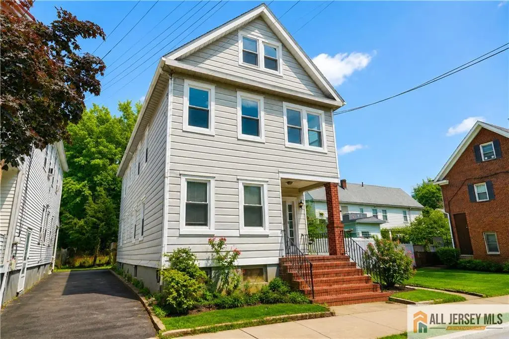 -105 Louis Street, New Brunswick, NJ 08901 - #1