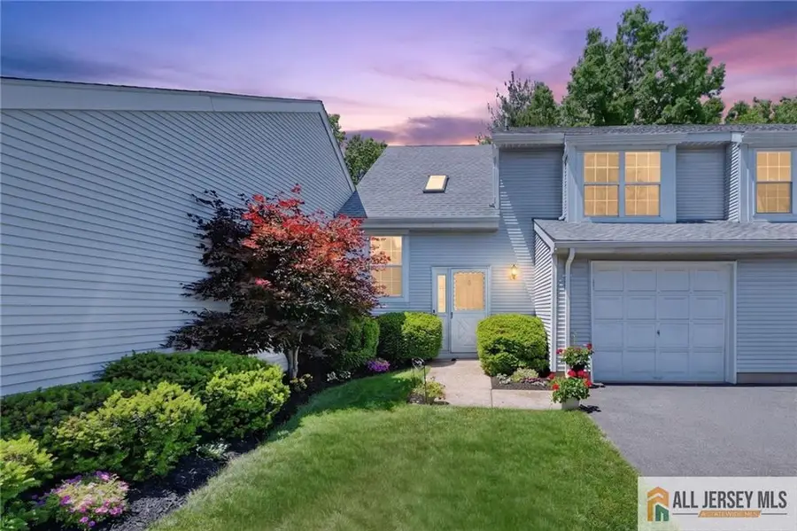 -147 Picadilly Place, Somerset, NJ 08873 - #2