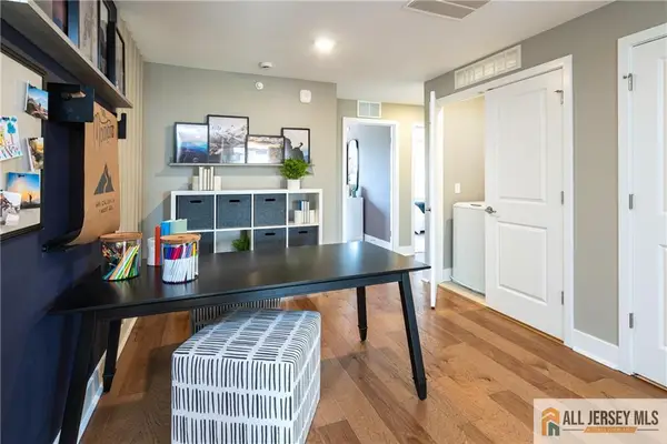 -163 John Vanzandt Drive, Hopewell Twp, NJ 08560