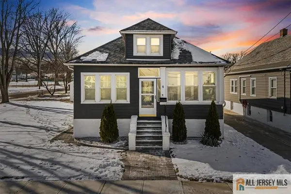 -8 Center Street, South River, NJ 08882