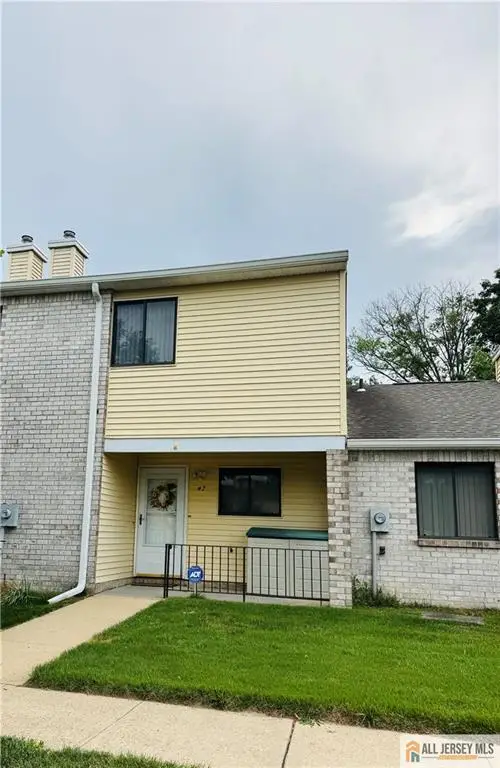 -47 Victory Court, Old Bridge, NJ 08857 - #1