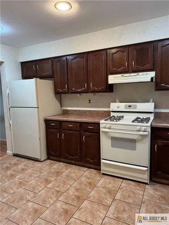 -47 Victory Court, Old Bridge, NJ 08857 - #3