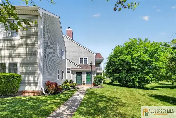 -40 Rutland Lane #40B, Monroe, NJ 08831