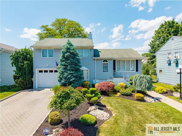 -18 Kilmer Drive, Colonia, NJ 07067