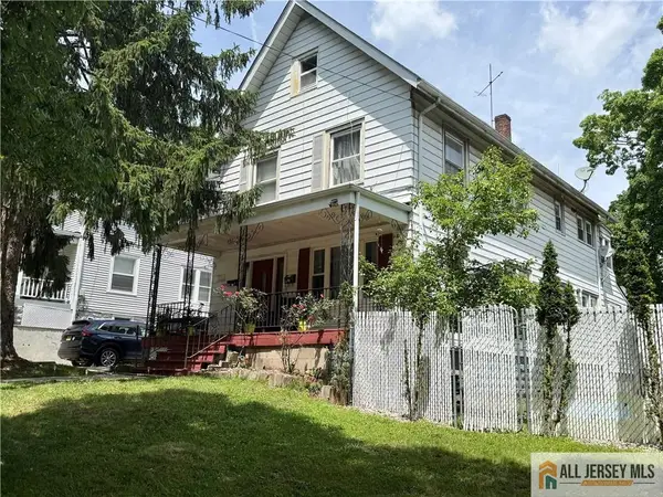-525 S 3rd Avenue, Highland Park, NJ 08904
