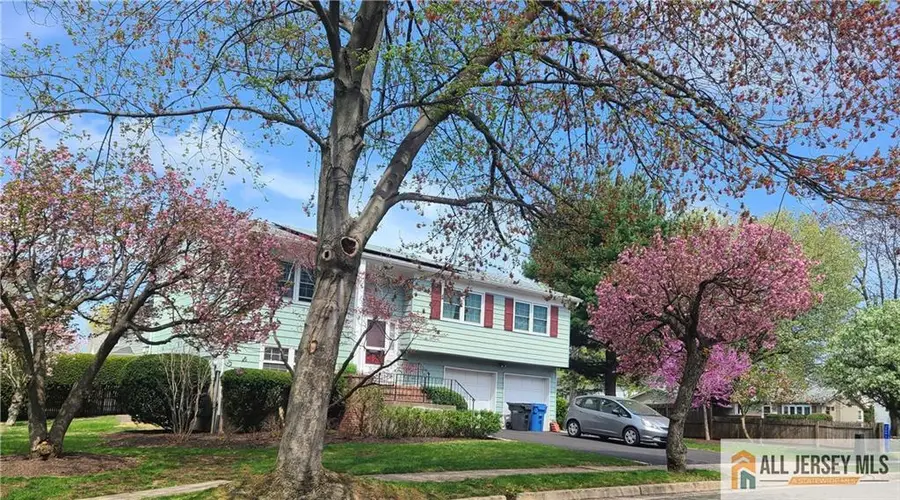 -8 Windy Hill Road, Metuchen, NJ 08840 - #2