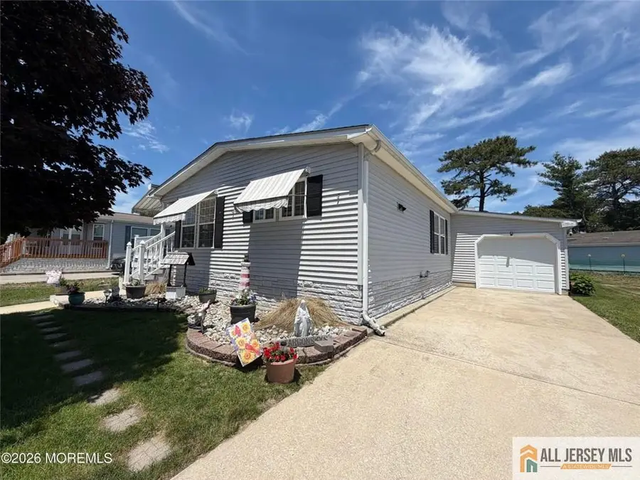 -706 Evergreen Court, Manchester, NJ 08759 - #2