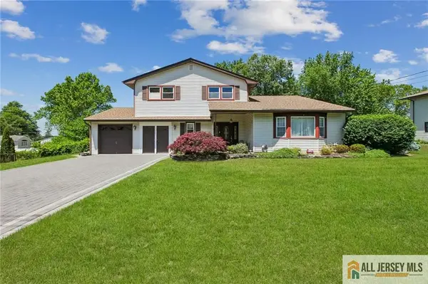-71 Gaub Road, Old Bridge, NJ 08857