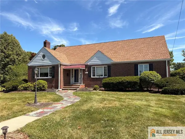 -13 Fountain Street, East Brunswick, NJ 08816