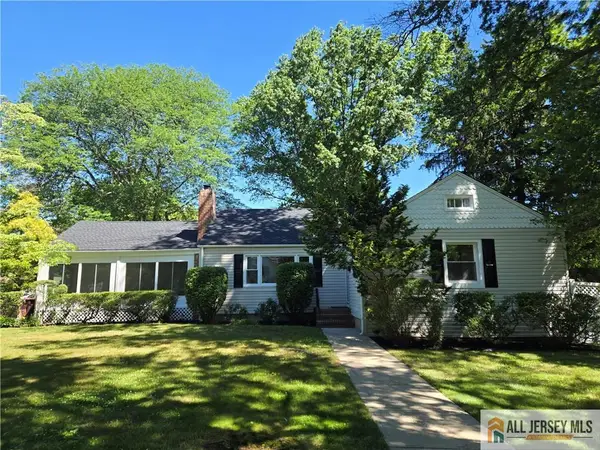 -2 Farmingdale Road, East Brunswick, NJ 08816