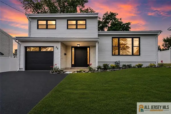 -52 Gaub Road, Old Bridge, NJ 08857