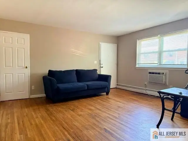 -289 Main Street #4E, Spotswood, NJ 08884 - #3